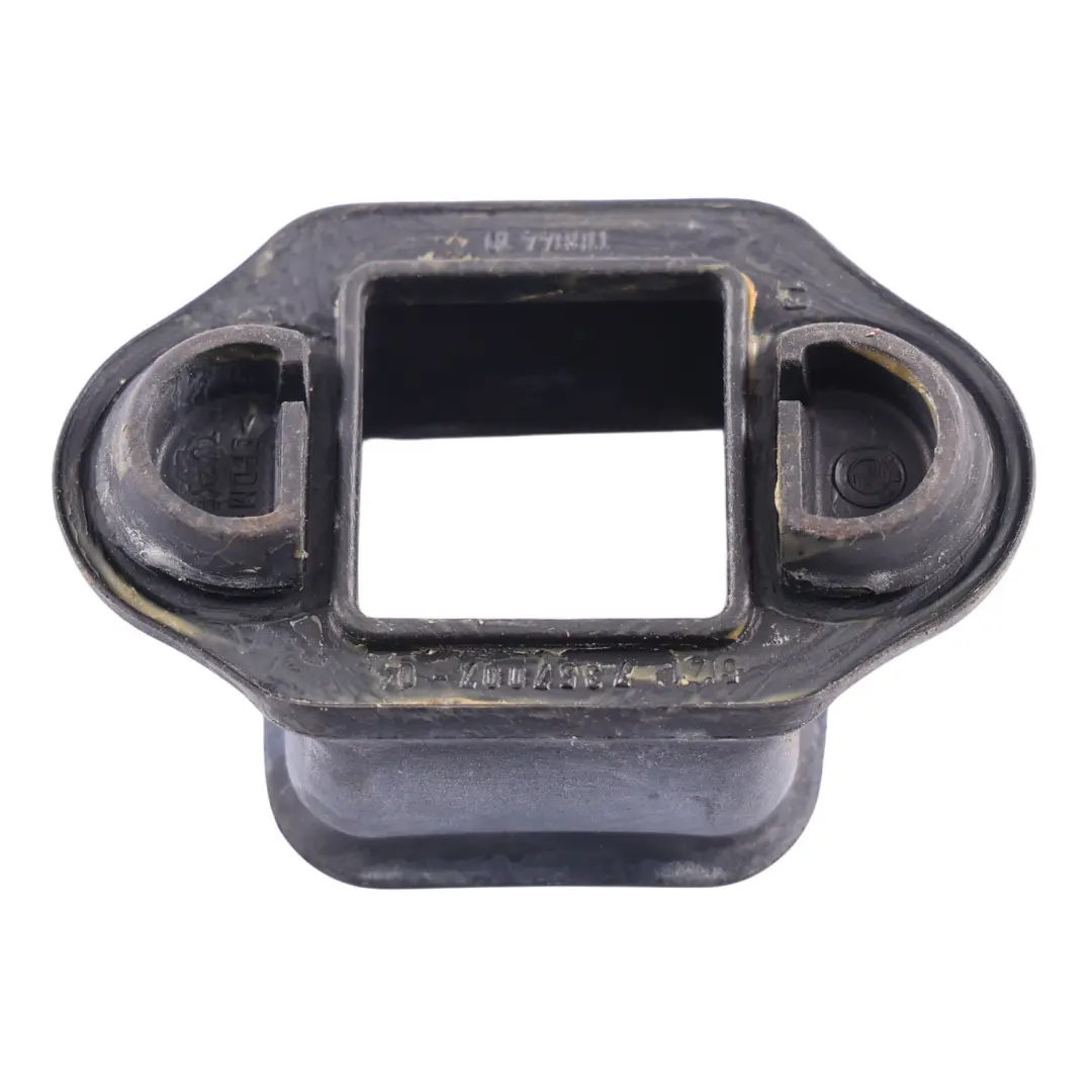 BMW X1 F48 Cinghia Fermaporta Guarnizione Gomma Anteriore Destra - SKU 7357007 - Numero di parte 7357007
