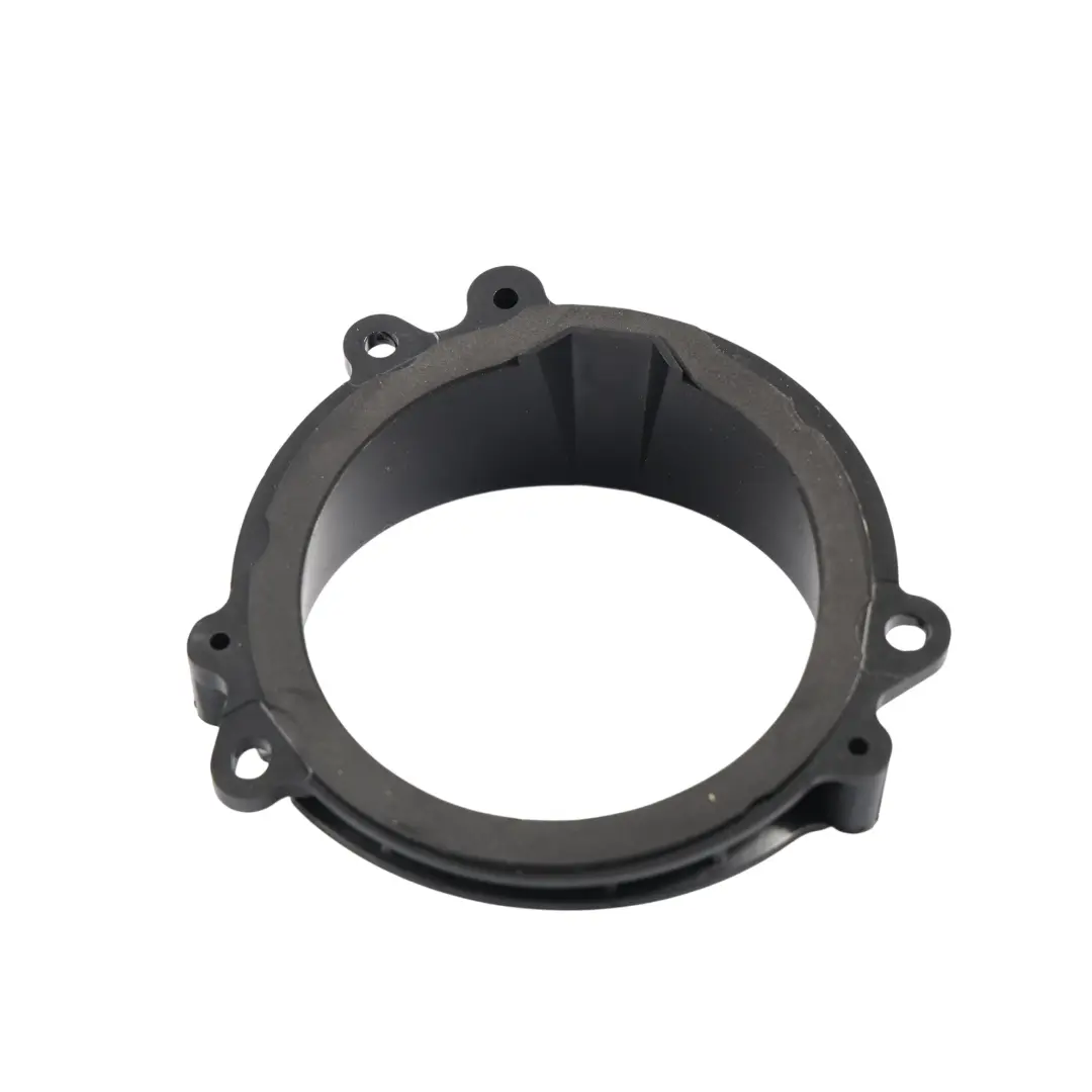 Cubierta Anillo Altavoz Panel Puerta Delantera Derecha para Mini Clubman F54 con número de pieza 7363250 Mini Clubman F54 Cubierta Anillo Altavoz Panel Puerta Delantera Derecha - SKU 7363250 - Número de pieza 7363250