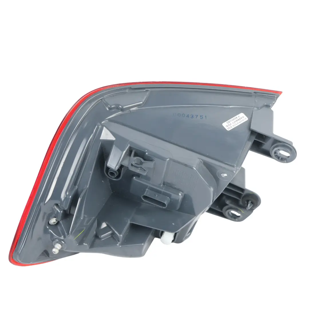 Fanale Posteriore Pannello Laterale Sinistro DEPO 7369117 per BMW F30 F80 M3 LCI con numero di parte 7369117-DEPO BMW F30 F80 M3 LCI Fanale Posteriore Pannello Laterale Sinistro DEPO 7369117 - SKU 7369117-DEPO - Numero di parte 7369117-DEPO