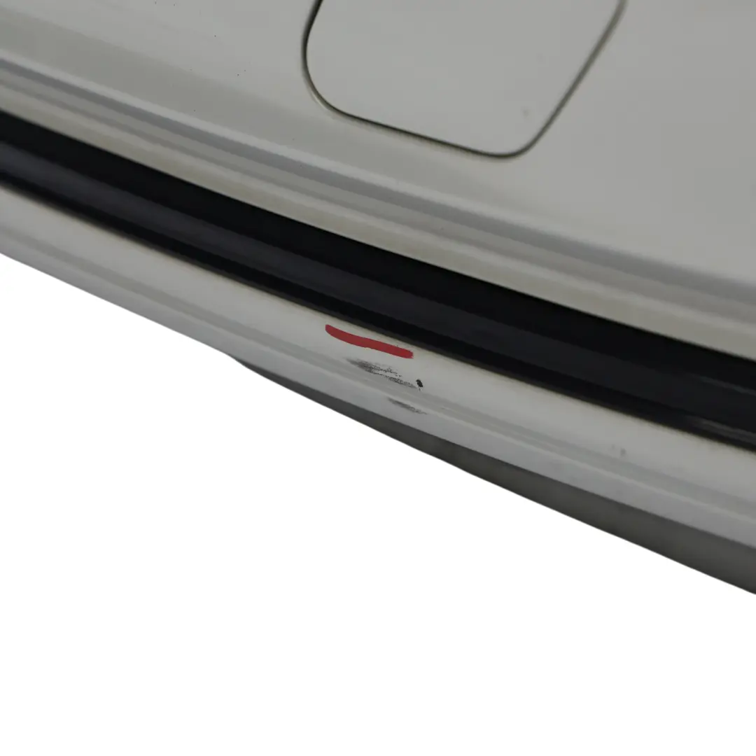 Tylny Zderzak Panel Ozdobny PDC Mineral White Metalik - A96 do BMW F30 LCI o numerze 7384599 BMW F30 LCI Tylny Zderzak Panel Ozdobny PDC Mineral White Metalik - A96 - SKU 7384599-MW - Numer Części 7384599