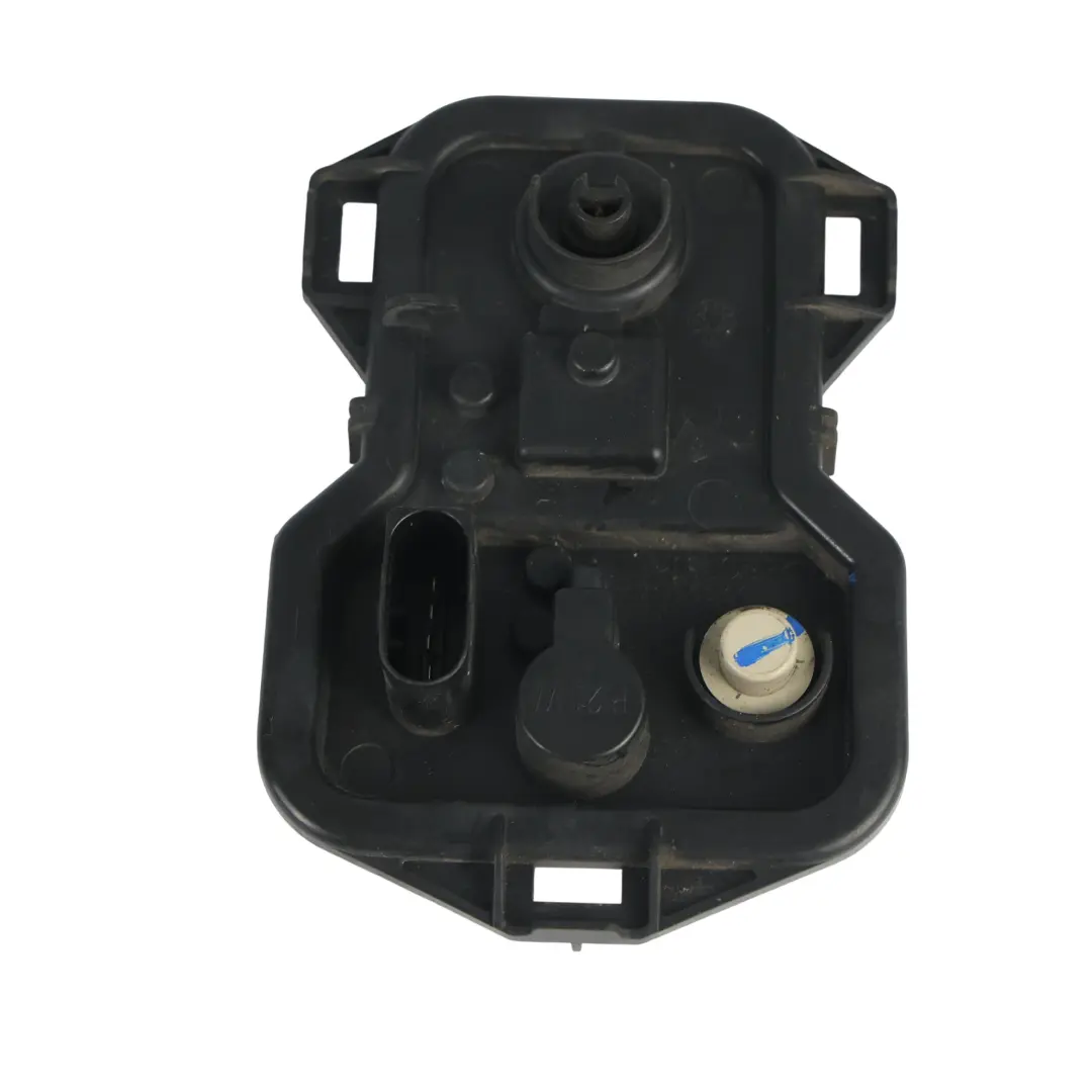 BMW F30 Rear Light Lamp Side Wall Left Right N/O/S Bracket Bulb Holder - SKU 7390231 - Part number 7390231
