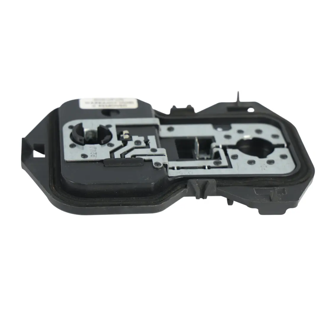 BMW F30 Portalámparas Piloto Trasero Lateral Izquierdo Derecho Soporte - SKU 7390231 - Número de pieza 7390231