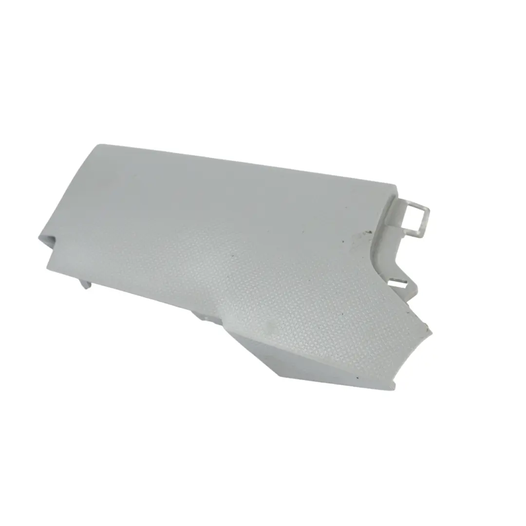 Toyota Yaris P9 Cache Panneau Porte Avant Gauche Gris - SKU 742240D010B0 - Numéro de pièce 74224-0D010