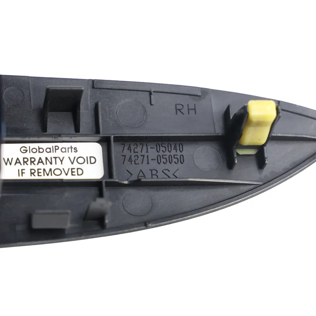 Cadre Interrupteur Panneau Porte Arrière Droite pour Toyota Avensis T270 à propos du numéro de pièce 7427105040 Toyota Avensis T270 Cadre Interrupteur Panneau Porte Arrière Droite - SKU 7427105040 - Numéro de pièce 7427105040