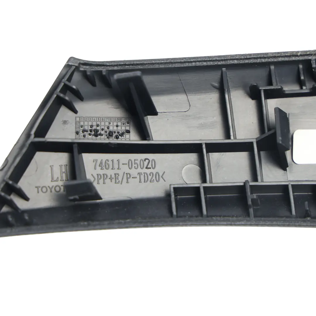 Toyota Avensis T270 Pannello Rivestimento Porta Anteriore Sinistra 7461105020 - SKU 7461105020C0 - Numero di parte 7461105020C0