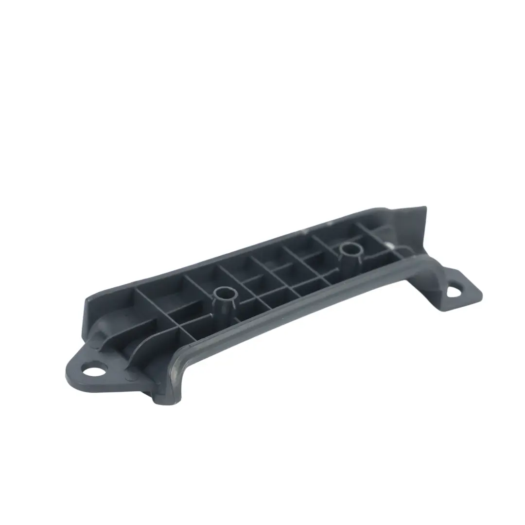 Support Cache Panneau Garniture Boîtier pour Toyota Yaris P9 à propos du numéro de pièce 746110D030 Toyota Yaris P9 Support Cache Panneau Garniture Boîtier - SKU 746110D030 - Numéro de pièce 746110D030