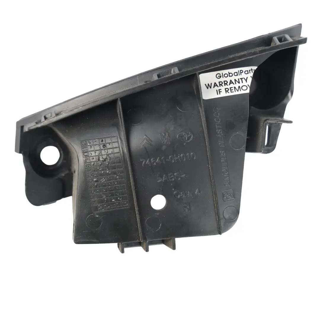 Mk1 Cubierta Manilla Puerta Trasera Derecha 74641-0H010 para Toyota Aygo con número de pieza 746410H010 Toyota Aygo Mk1 Cubierta Manilla Puerta Trasera Derecha 74641-0H010 - SKU 746410H010 - Número de pieza 746410H010