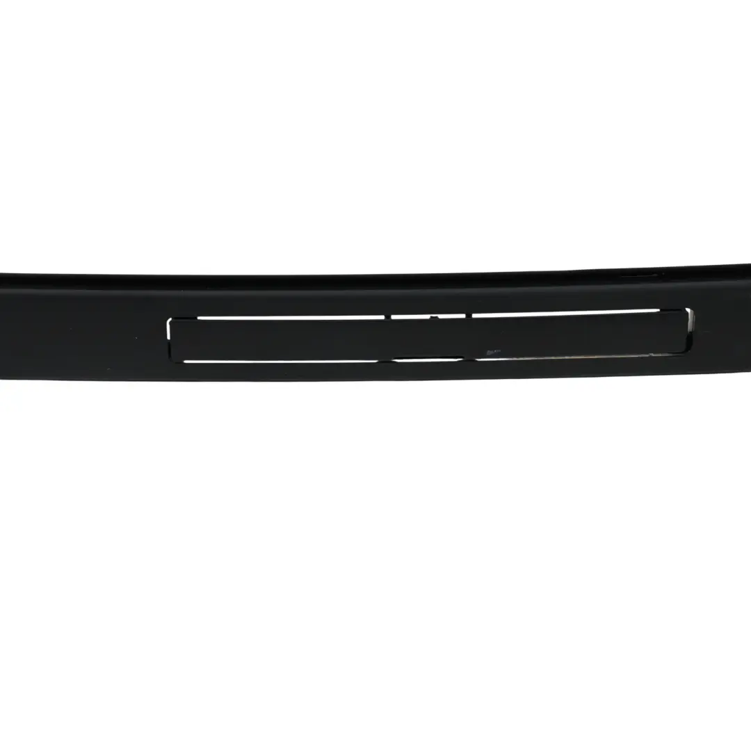 F74 Gran Coupe Moldura Riel Techo Derecha Imprimada para BMW con número de pieza 7483124 BMW F74 Gran Coupe Moldura Riel Techo Derecha Imprimada - SKU 7483124 - Número de pieza 7483124
