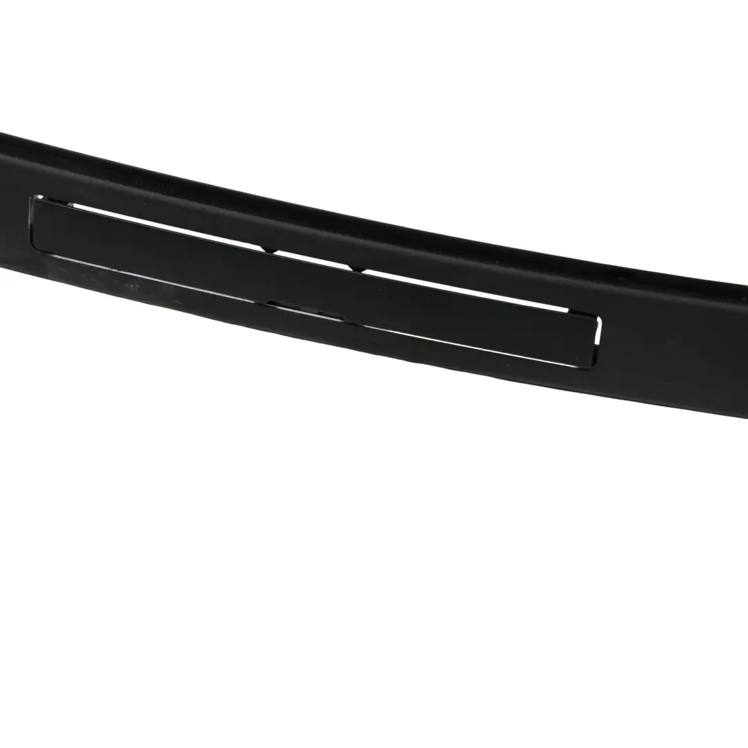 F74 Gran Coupe Moldura Riel Techo Derecha Imprimada para BMW con número de pieza 7483124 BMW F74 Gran Coupe Moldura Riel Techo Derecha Imprimada - SKU 7483124 - Número de pieza 7483124