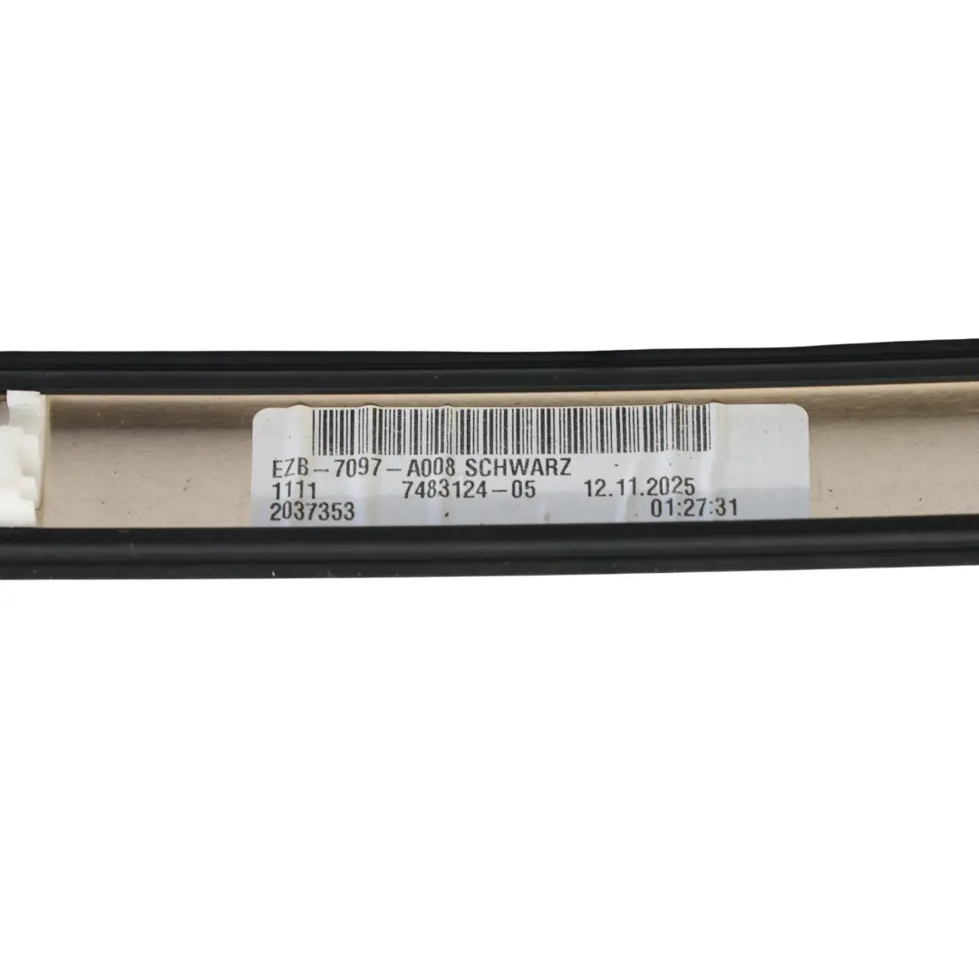 F74 Gran Coupe Moldura Riel Techo Derecha Imprimada para BMW con número de pieza 7483124 BMW F74 Gran Coupe Moldura Riel Techo Derecha Imprimada - SKU 7483124 - Número de pieza 7483124