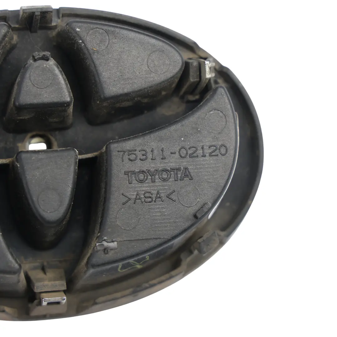 Rejilla Radiador Delantera Emblema Logo para Toyota Corolla E12 con número de pieza 7531102120 Toyota Corolla E12 Rejilla Radiador Delantera Emblema Logo - SKU 7531102120 - Número de pieza 7531102120
