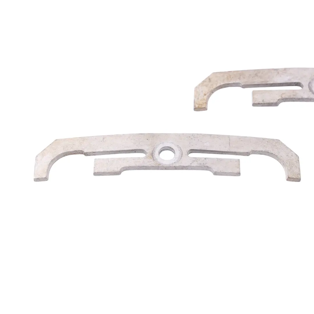 Injector Retaining Bracket Set N43 N53 N54 to BMW E60 E81 E87 E90 Fuel with Part number 7537318 BMW E60 E81 E87 E90 Fuel Injector Retaining Bracket Set N43 N53 N54 - SKU 7537318-1 - Part number 7537318