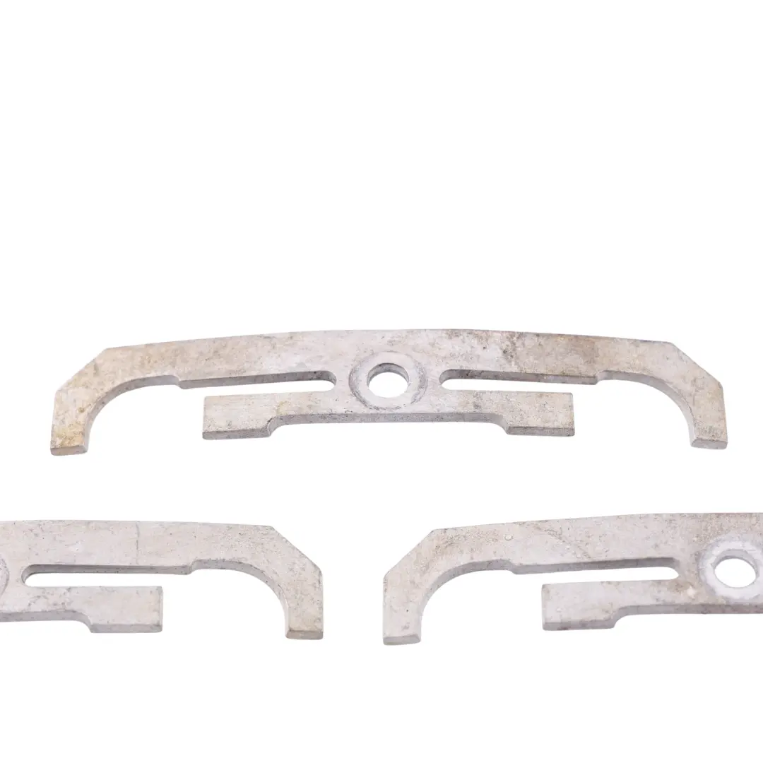 Injector Retaining Bracket Set N43 N53 N54 to BMW E60 E81 E87 E90 Fuel with Part number 7537318 BMW E60 E81 E87 E90 Fuel Injector Retaining Bracket Set N43 N53 N54 - SKU 7537318-1 - Part number 7537318