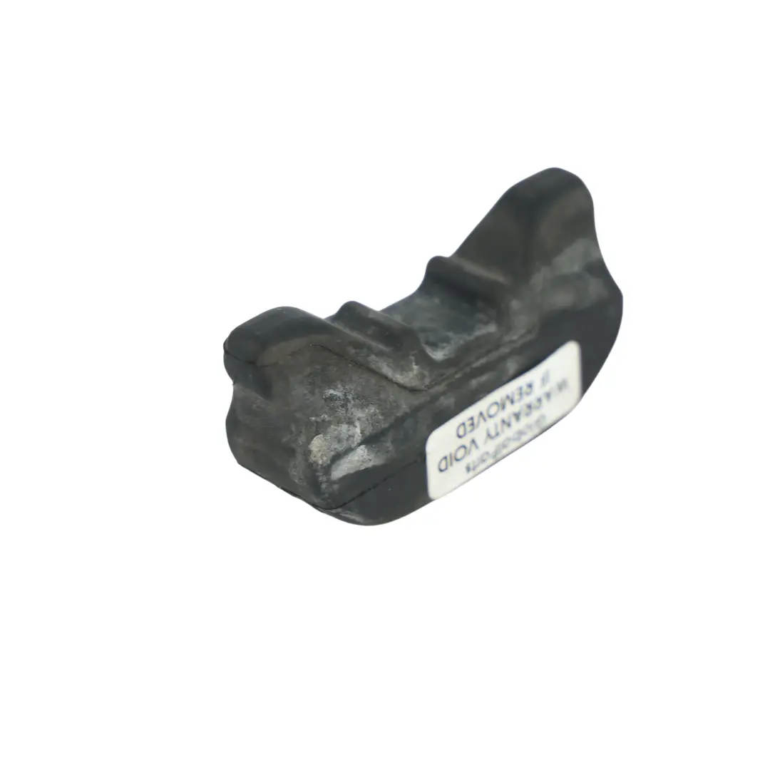 BMW 5 Series E60 E61 E63 E64 LCI Soporte Goma Radiador 17117542516 7542516 - SKU 7542156 - Número de pieza 7542156