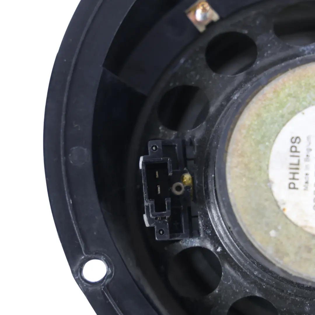 Haut-Parleur Porte Arrière Droit 9022 pour Jaguar XK8 X100 à propos du numéro de pièce 75496632 Jaguar XK8 X100 Haut-Parleur Porte Arrière Droit 9022 - SKU 75496632 - Numéro de pièce 75496632