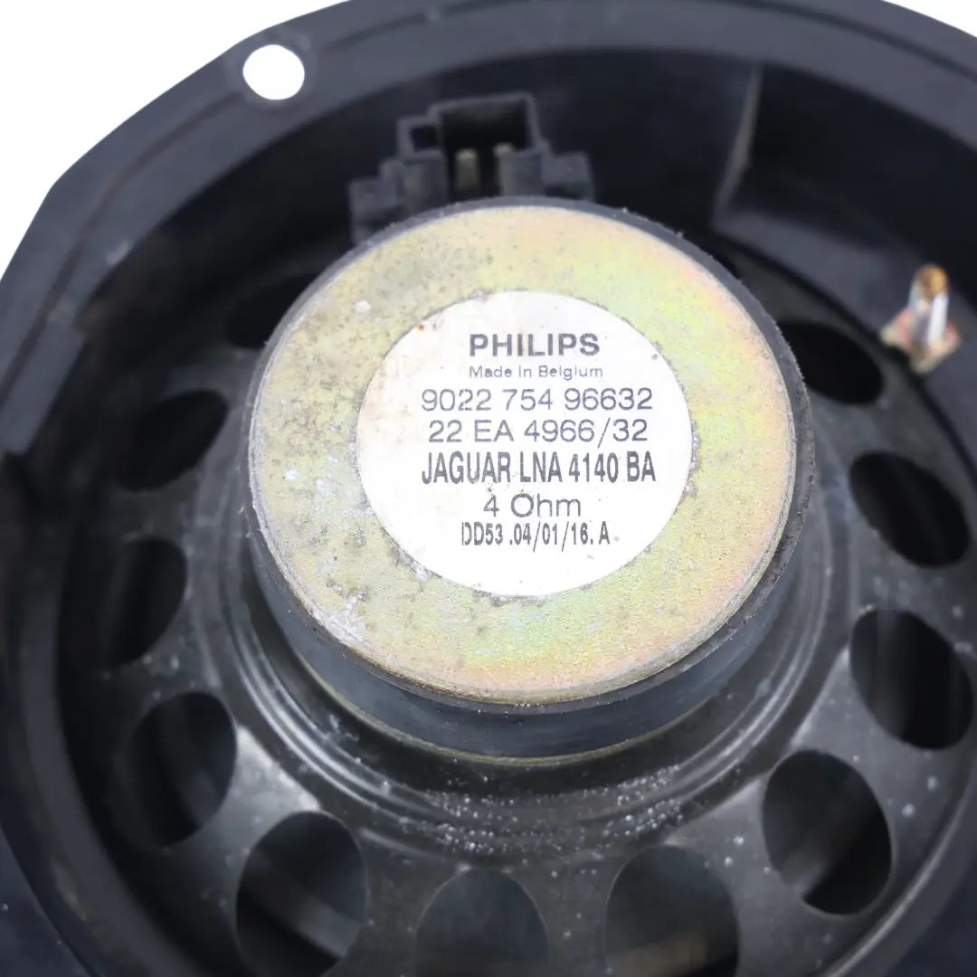 Haut-Parleur Porte Arrière Droit 9022 pour Jaguar XK8 X100 à propos du numéro de pièce 75496632 Jaguar XK8 X100 Haut-Parleur Porte Arrière Droit 9022 - SKU 75496632 - Numéro de pièce 75496632