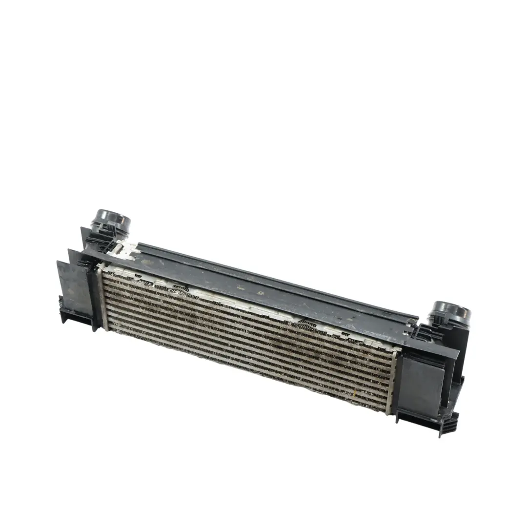 Radiatore Aria di Sovralimentazione per BMW F20 F21 F30 F31 F32 Intercooler con numero di parte 7600530 BMW F20 F21 F30 F31 F32 Intercooler Radiatore Aria di Sovralimentazione - SKU 7600530-4 - Numero di parte 7600530