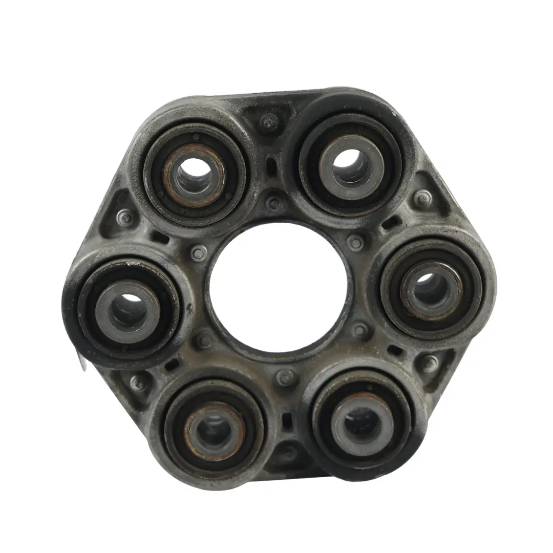 Joint Cardan Caoutchouc Flexible 105MM 12 pour BMW F30 F31 G31 E87 E92 à propos du numéro de pièce 7610061 BMW F30 F31 G31 E87 E92 Joint Cardan Caoutchouc Flexible 105MM 12 - SKU 7610061-1 - Numéro de pièce 7610061