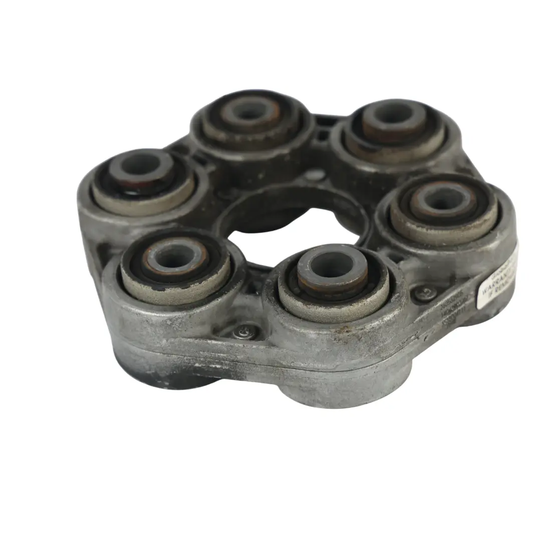 Joint Cardan Caoutchouc Flexible 105MM 12 pour BMW F30 F31 G31 E87 E92 à propos du numéro de pièce 7610061 BMW F30 F31 G31 E87 E92 Joint Cardan Caoutchouc Flexible 105MM 12 - SKU 7610061-1 - Numéro de pièce 7610061