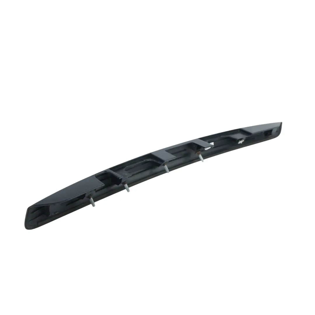 Luce Targa Portellone Nero 209 76801-05120 per Toyota Avensis T270 con numero di parte 7680105120C0 Toyota Avensis T270 Luce Targa Portellone Nero 209 76801-05120 - SKU 7680105120C0-BSP - Numero di parte 7680105120C0