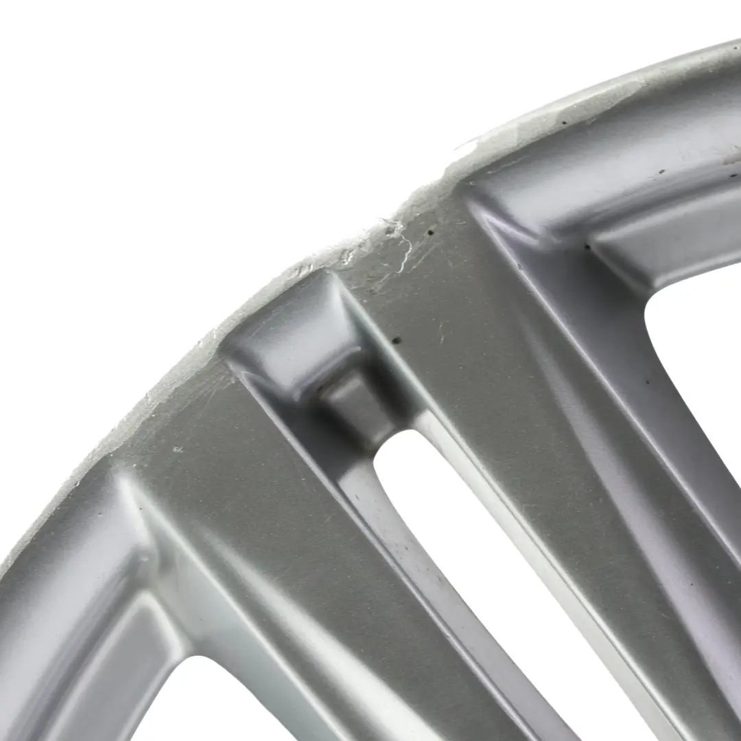 Cerchio anteriore lega 18" 7,5J ET:45 M Star Spoke 386 per BMW F20 F21 F22 con numero di parte 7845852 BMW F20 F21 F22 Cerchio anteriore lega 18" 7,5J ET:45 M Star Spoke 386 - SKU 7845852-SL2 - Numero di parte 7845852