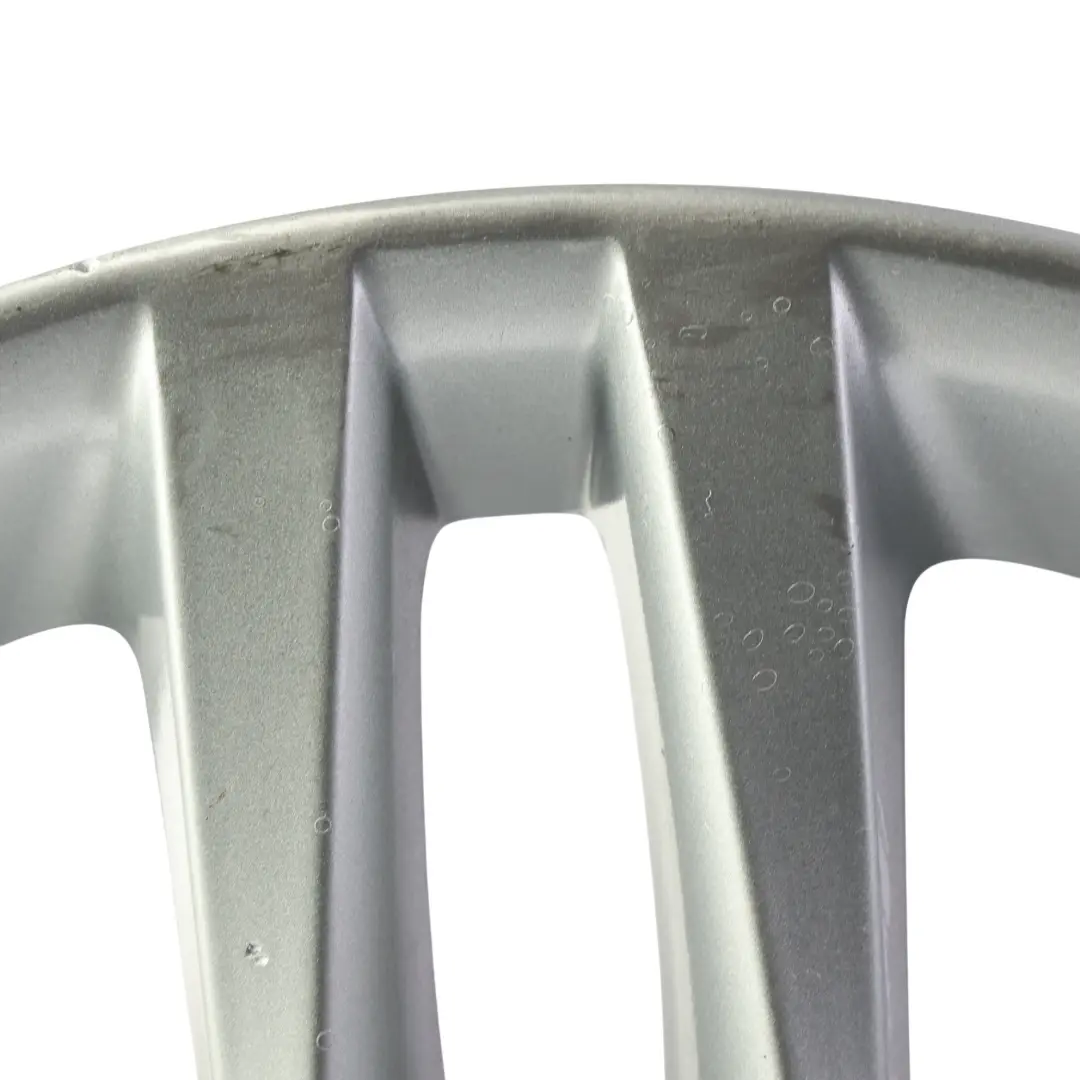 Jante arrière alliage argenté 18" 8J ET:52 M Double Spoke pour BMW F20 F21 à propos du numéro de pièce 7846785 BMW F20 F21 Jante arrière alliage argenté 18" 8J ET:52 M Double Spoke - SKU 7846785-SL1 - Numéro de pièce 7846785