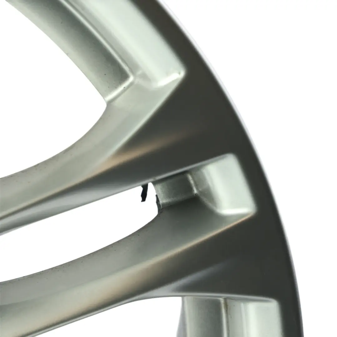 Felga Aluminiowa 18" 8J ET:30 M 613 do BMW F10 F11 F06 F12 F13 o numerze 7848572 BMW F10 F11 F06 F12 F13 Felga Aluminiowa 18" 8J ET:30 M 613 - SKU 7848572-2 - Numer Części 7848572