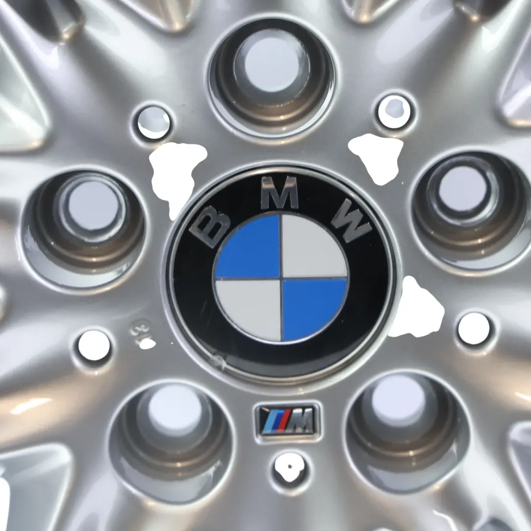 Llanta Aleación Delantera Plateada 18" 8J ET:47 M Radio Doble 135 para BMW E46 Z4 E85 con número de pieza 7896470 BMW E46 Z4 E85 Llanta Aleación Delantera Plateada 18" 8J ET:47 M Radio Doble 135 - SKU 7896470 - Número de pieza 7896470