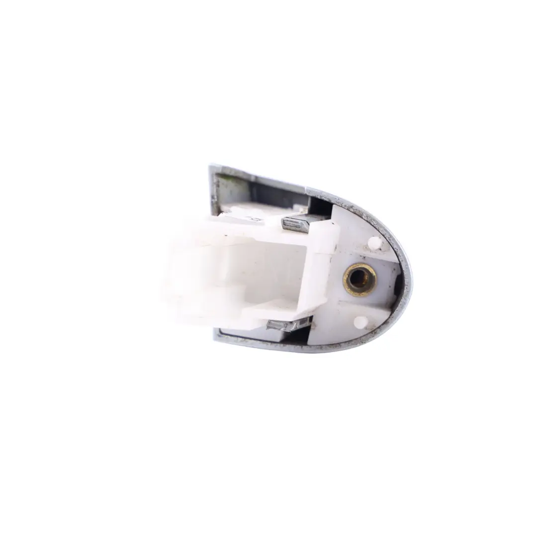 Tirador Puerta Trasera Izquierda Plata Frozen Metalizado W07 7984 para BMW F80 M3 F30 con número de pieza 7984735 BMW F80 M3 F30 Tirador Puerta Trasera Izquierda Plata Frozen Metalizado W07 7984 - SKU 7984735-FRS - Número de pieza 7984735