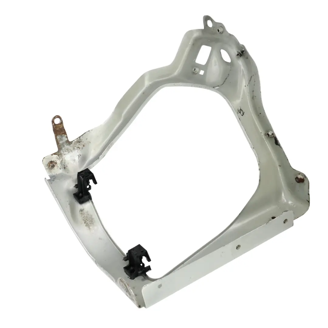 Ford Transit Mk7 Soporte Faro Izquierdo Plata Moondust - SKU 7C1113K020A-MDS - Número de pieza 7C1113K020A
