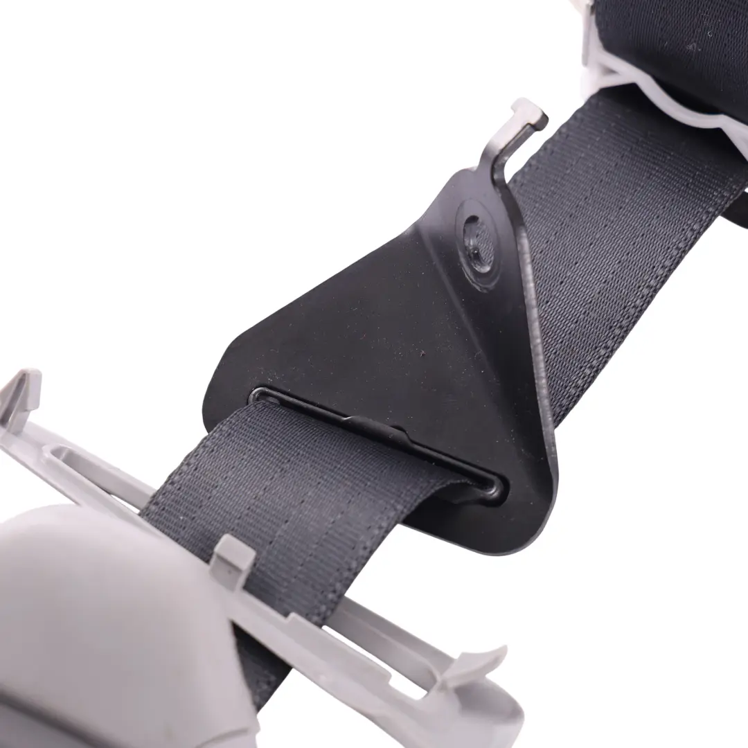 Toyota Yaris P9 Rear Seatbelt Seat Belt Centre Middle Grey 73310-0D021 - SKU 7E6070 - Part number 7E6070