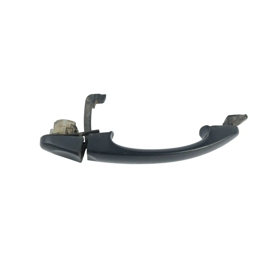 Uchwyt Drzwi Ramka Lewy Prawy Gruntowany 7E0843703B do Volkswagen Caddy Maxi o numerze 7H0643713A Volkswagen Caddy Maxi Uchwyt Drzwi Ramka Lewy Prawy Gruntowany 7E0843703B - SKU 7H0643713A - Numer Części 7H0643713A