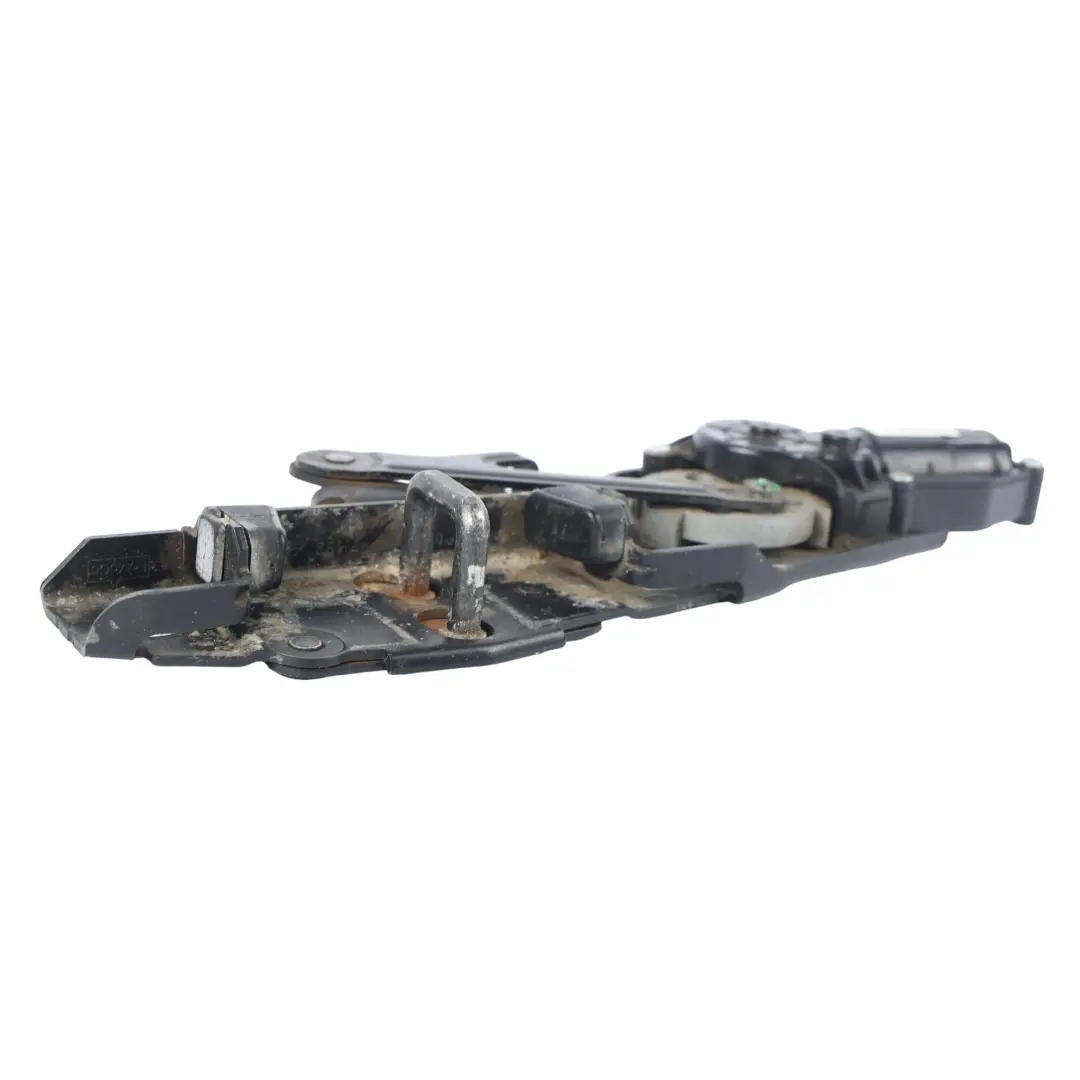 Zamek Klapy Bagażnika do Range Rover Sport L320 o numerze 7H32-431E72-AD Range Rover Sport L320 Zamek Klapy Bagażnika - SKU 7H32-431E72-AD - Numer Części 7H32-431E72-AD