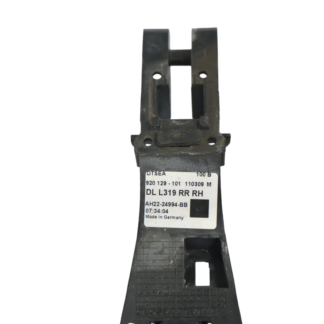 Land Rover Discovery 3 L319 Cerradura Puerta Trasera Derecha - SKU 7H5A-26412-AC-2 - Número de pieza 7H5A-26412-AC