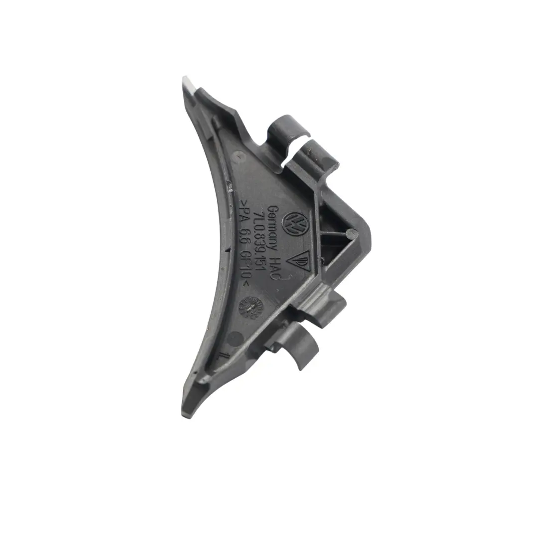 7L Haltewinkel Vorne Links für Porsche Cayenne 9PA VW Touareg mit Teilenummer 7L0839151 Porsche Cayenne 9PA VW Touareg 7L Haltewinkel Vorne Links - SKU 7L0839151 - Teilenummer 7L0839151