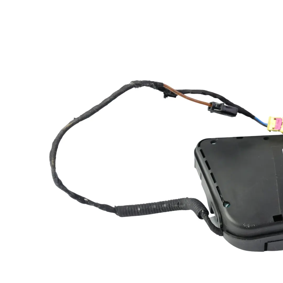 7L Seat Side Air Module Left to Porsche Cayenne 9PA Volkswagen Touareg with Part number 7L0880239D Porsche Cayenne 9PA Volkswagen Touareg 7L Seat Side Air Module Left - SKU 7L0880239D - Part number 7L0880239D