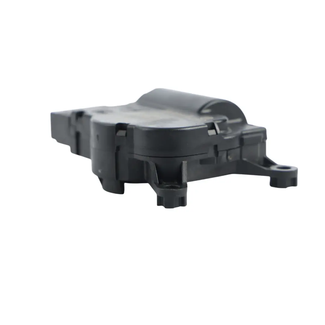 2H Air Heater Vent Footwell Flap Actuator Motor 52411483R09 to Volkswagen Amarok with Part number 7L0907511AJ Volkswagen Amarok 2H Air Heater Vent Footwell Flap Actuator Motor 52411483R09 - SKU 7L0907511AJ-1 - Part number 7L0907511AJ