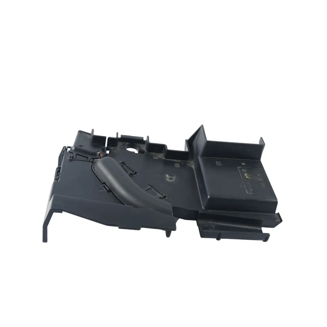 7L Tapa Caja Fusibles Batería para Porsche Cayenne 9PA Touareg con número de pieza 7L0937555 Porsche Cayenne 9PA Touareg 7L Tapa Caja Fusibles Batería - SKU 7L0937555 - Número de pieza 7L0937555