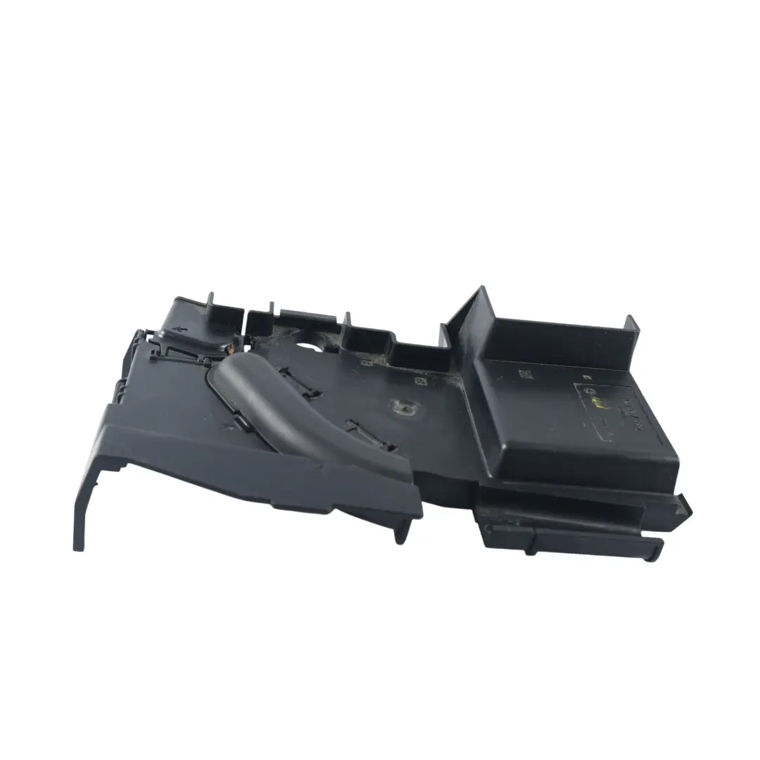 7L Fuse Box Battery Cover to Porsche Cayenne 9PA Volkswagen Touareg with Part number 7L0937555 Porsche Cayenne 9PA Volkswagen Touareg 7L Fuse Box Battery Cover - SKU 7L0937555 - Part number 7L0937555