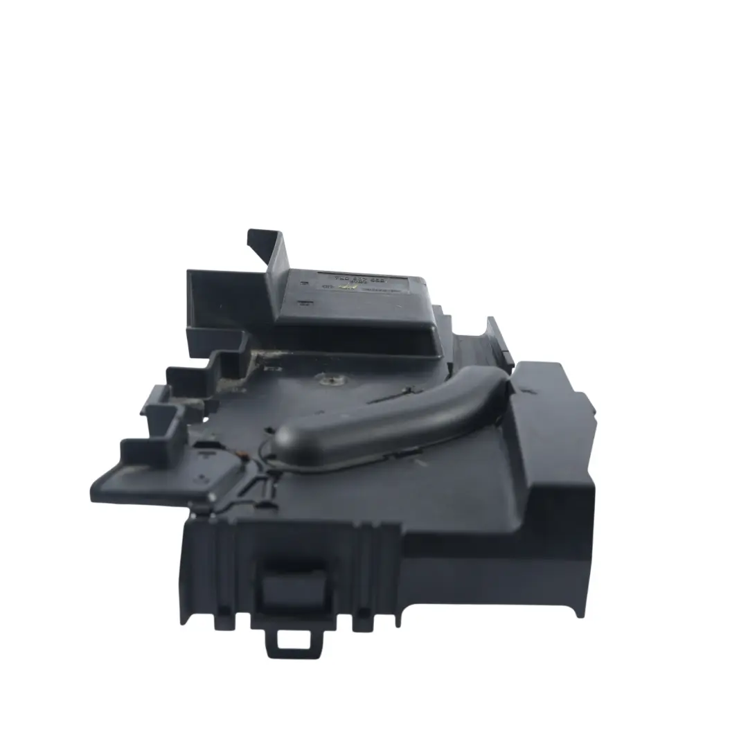 7L Tapa Caja Fusibles Batería para Porsche Cayenne 9PA Touareg con número de pieza 7L0937555 Porsche Cayenne 9PA Touareg 7L Tapa Caja Fusibles Batería - SKU 7L0937555 - Número de pieza 7L0937555