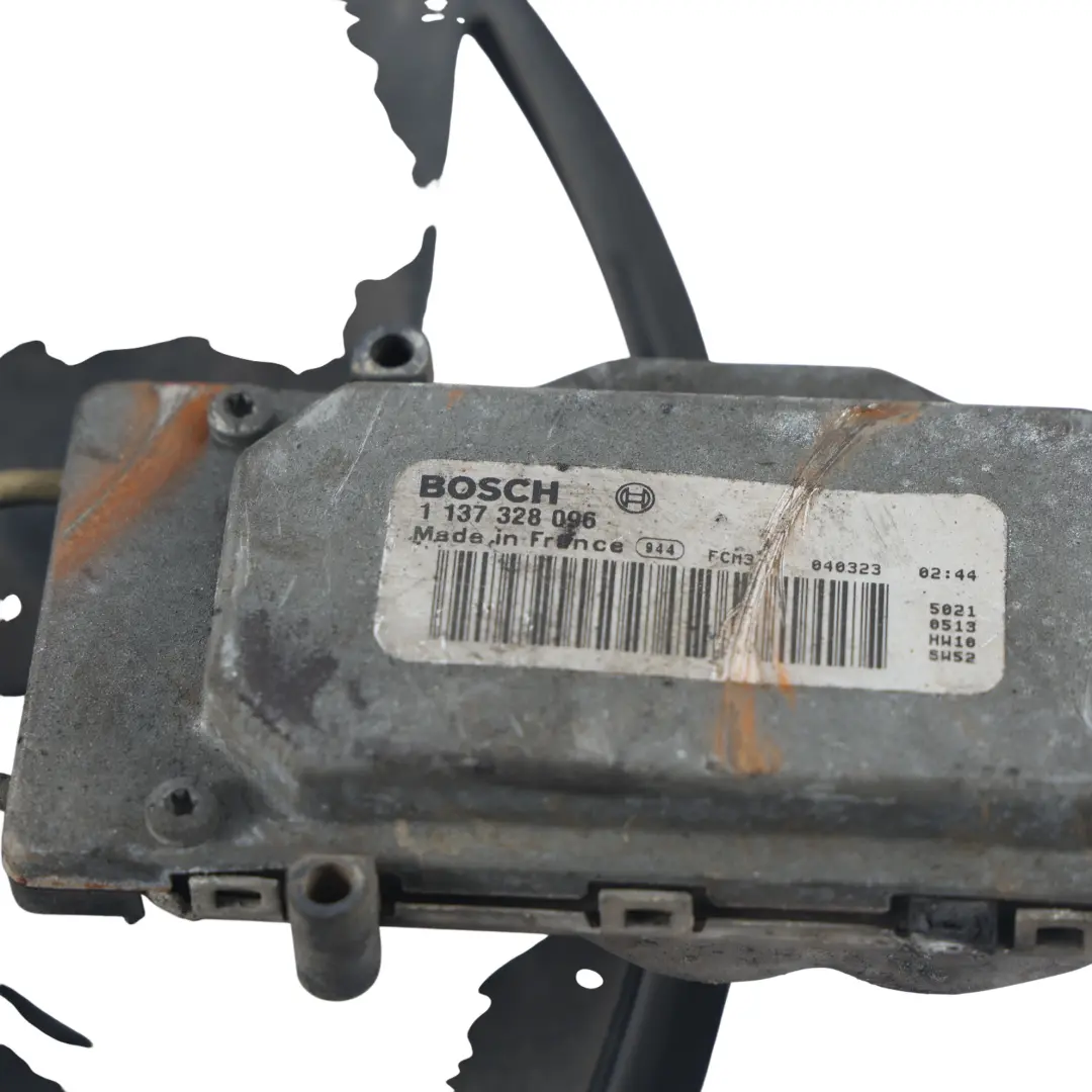 Ventilador Radiador para Audi Q7 Volkswagen Touareg Motor con número de pieza 7L0959455C Audi Q7 Volkswagen Touareg Motor Ventilador Radiador - SKU 7L0959455C - Número de pieza 7L0959455C