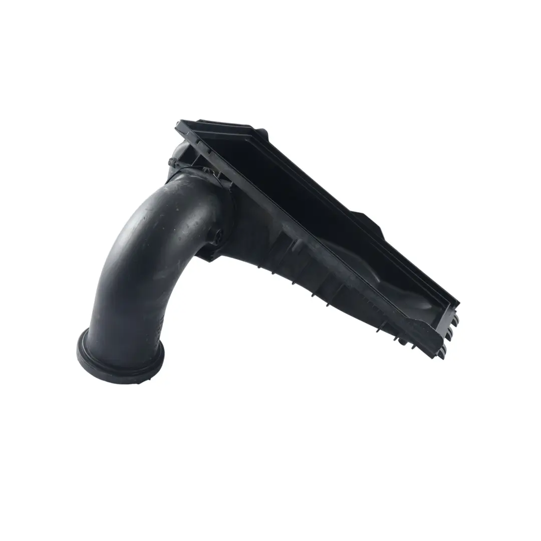 Filter Intake Cleaner Box Duct Cover to Porsche Cayenne 9PA Air Box with Part number 7L5128607F Porsche Cayenne 9PA Air Box Filter Intake Cleaner Box Duct Cover - SKU 7L5128607F - Part number 7L5128607F
