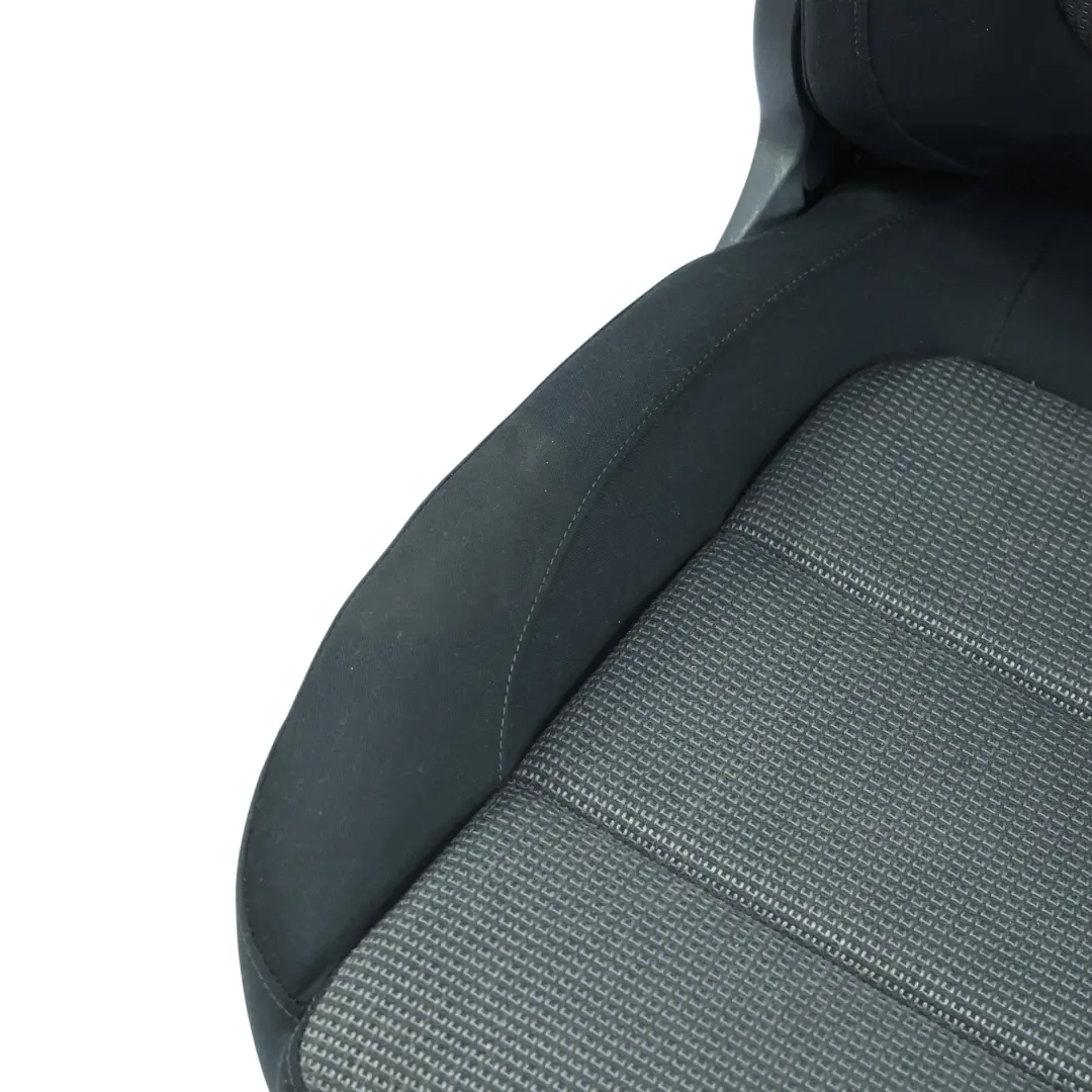 7N Sitz Vorne Links Innenraum Gewebe Titanschwarz für Volkswagen Sharan mit Teilenummer 7N0881805AB Volkswagen Sharan 7N Sitz Vorne Links Innenraum Gewebe Titanschwarz - SKU 7N0881805AB-1 - Teilenummer 7N0881805AB