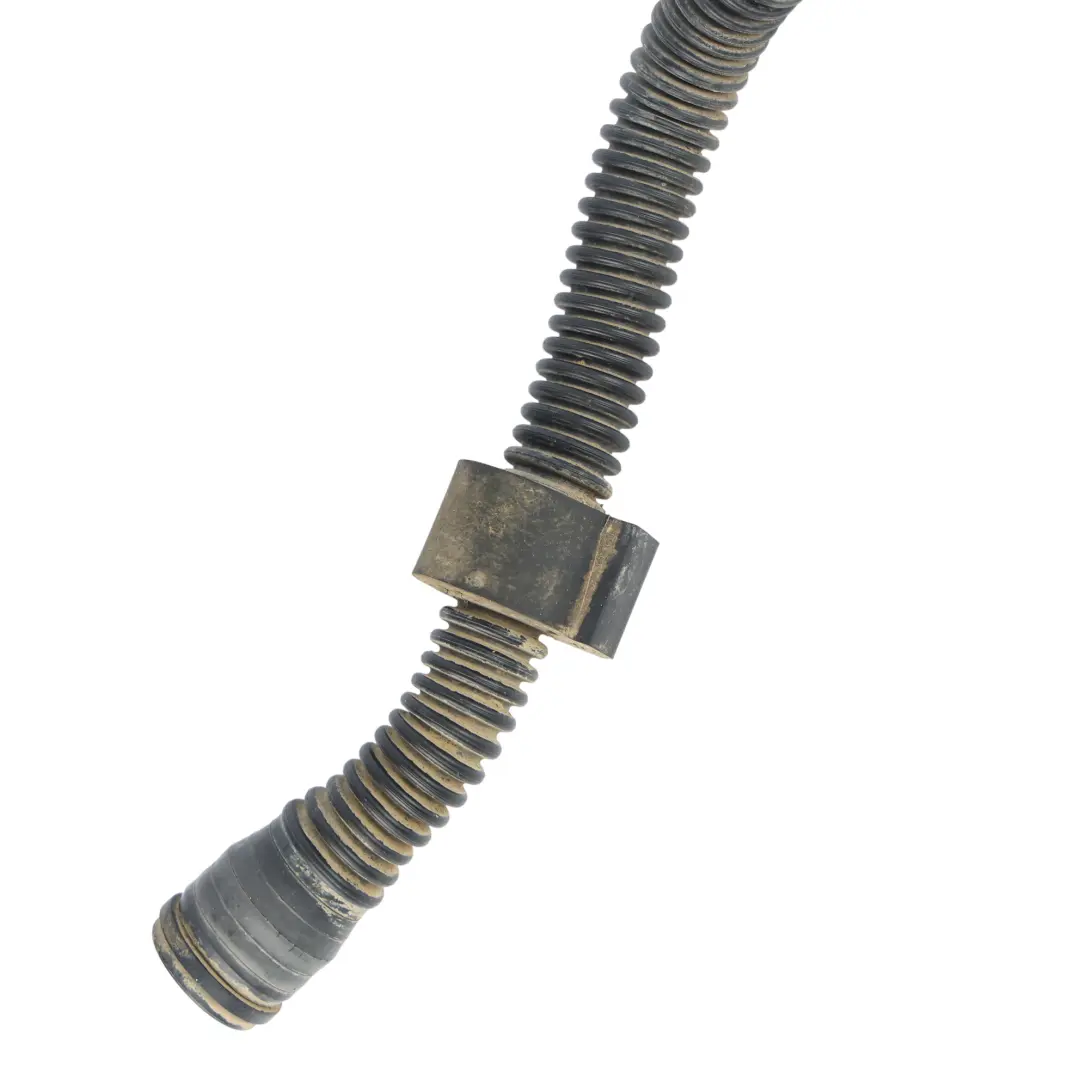 7P Wąż Odpływowy Filtra Powietrza 3.0 V6 TDI do Volkswagen Touareg o numerze 7P0129653 Volkswagen Touareg 7P Wąż Odpływowy Filtra Powietrza 3.0 V6 TDI - SKU 7P0129653 - Numer Części 7P0129653