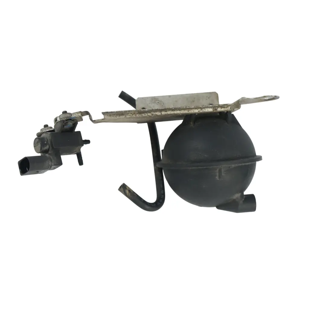 7P Plaque Support Moteur Fixation pour Volkswagen Touareg à propos du numéro de pièce 7P0199253 Volkswagen Touareg 7P Plaque Support Moteur Fixation - SKU 7P0199253 - Numéro de pièce 7P0199253