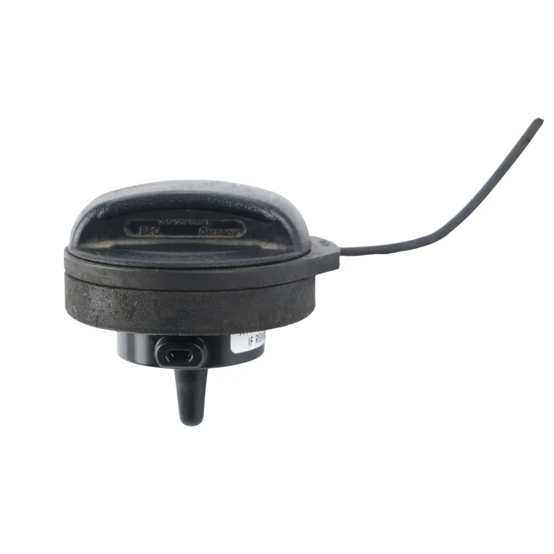 Tankdeckel Kraftstofftank für Porsche Macan 95B mit Teilenummer 7P0201553E Porsche Macan 95B Tankdeckel Kraftstofftank - SKU 7P0201553E - Teilenummer 7P0201553E