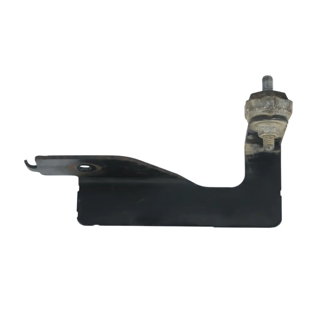 7P Uchwyt Mocowania Tłumika Ogrzewania do Volkswagen Touareg o numerze 7P0815611A Volkswagen Touareg 7P Uchwyt Mocowania Tłumika Ogrzewania - SKU 7P0815611A - Numer Części 7P0815611A