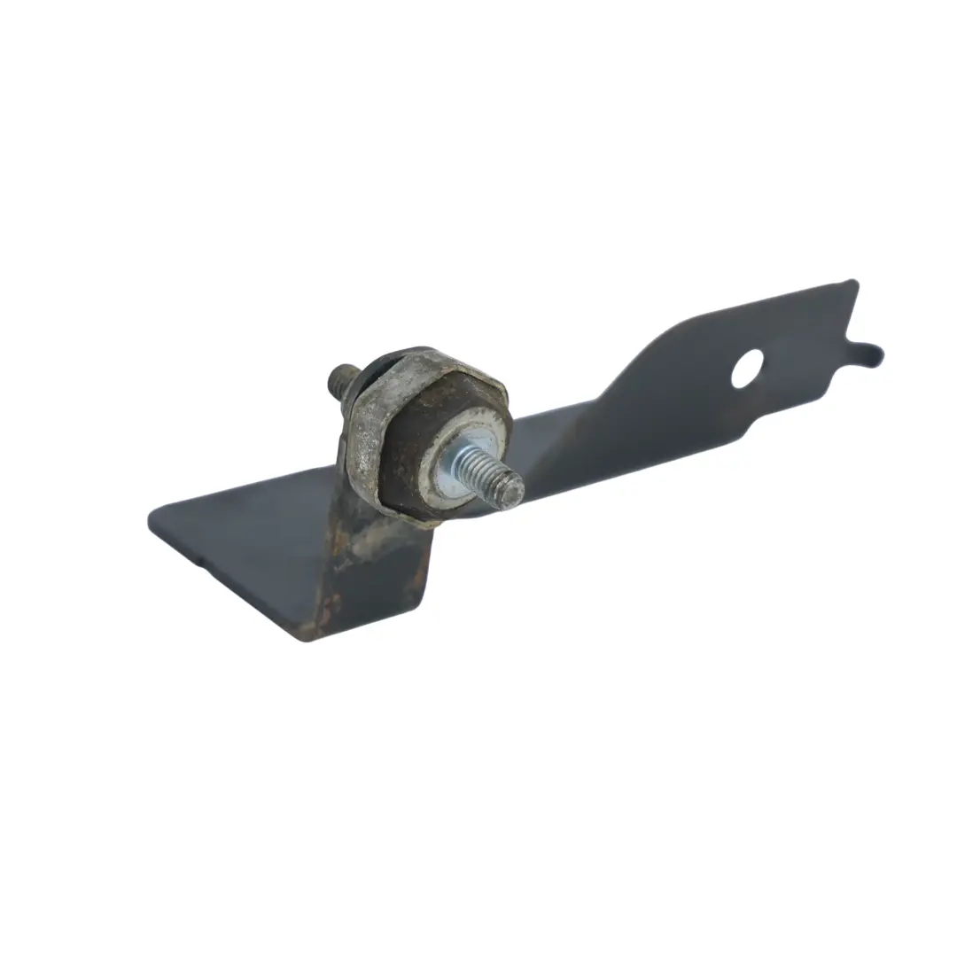 Volkswagen Touareg 7P Exhaust Heater Silencer Retaining Bracket - SKU 7P0815611A - Part number 7P0815611A