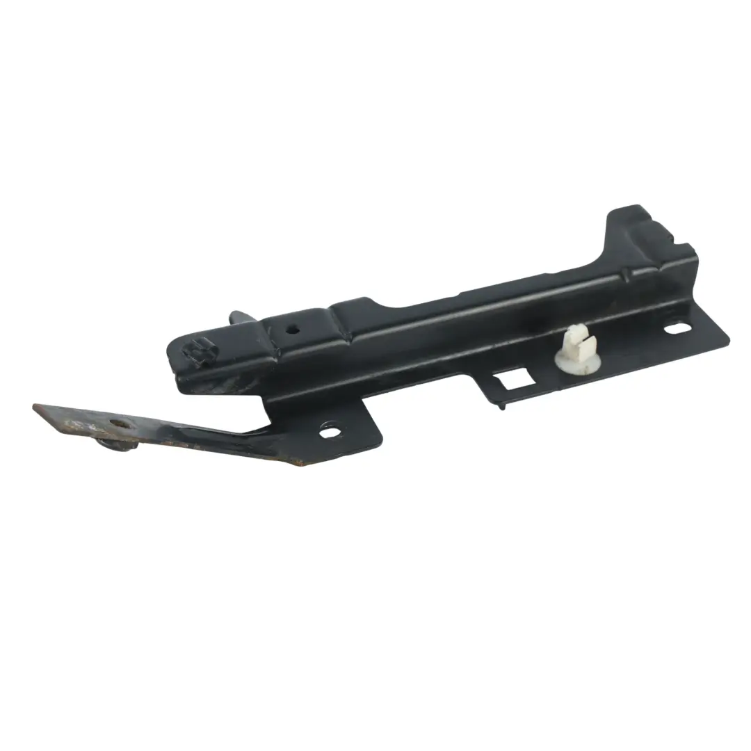 7P Uchwyt Mocowanie Ogrzewania Postojowego do Volkswagen Touareg o numerze 7P0819735A Volkswagen Touareg 7P Uchwyt Mocowanie Ogrzewania Postojowego - SKU 7P0819735A - Numer Części 7P0819735A
