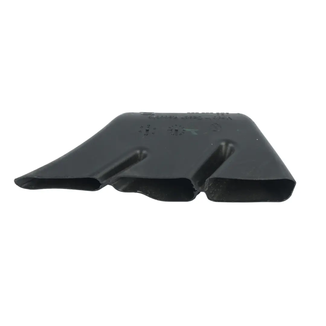 Volkswagen Touareg 7P Embellecedor Conducto Aire Trasero Derecho - SKU 7P0820904 - Número de pieza 7P0820904